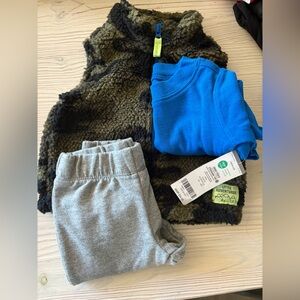 CARTERS Baby vest and sweat pants set blue green and gray 3mo